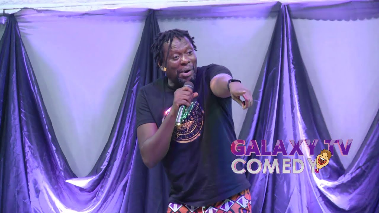 iPhone 13: Пьяный Клинт добивает нигерийских девушек в этом видео