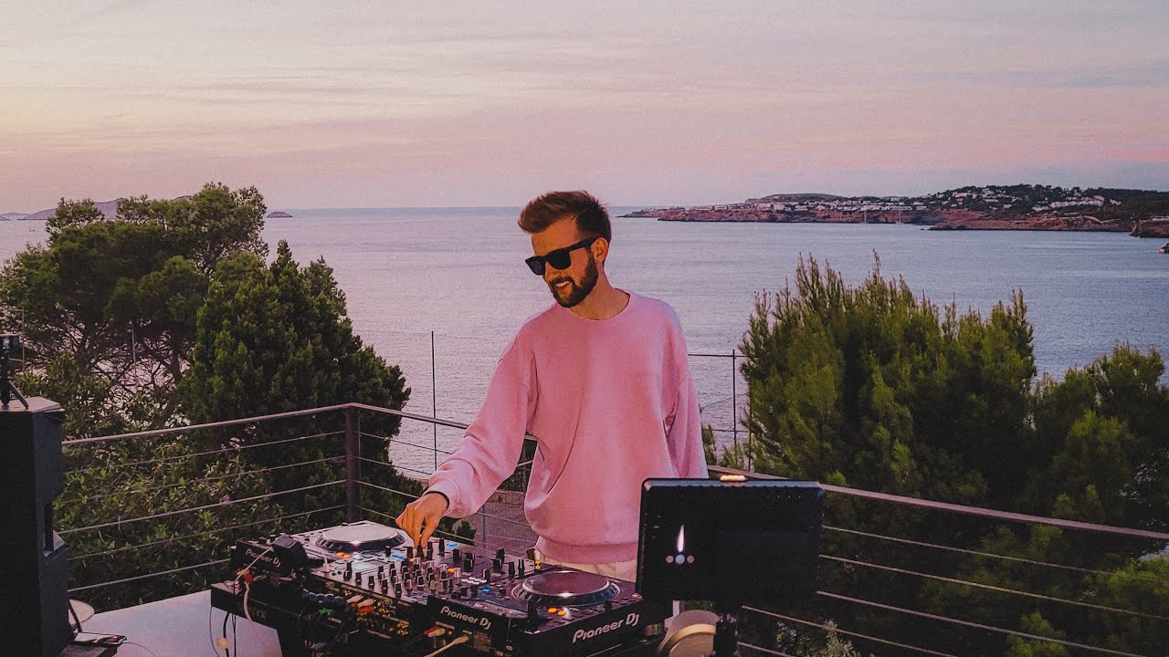 ⁣Avicii, David Guetta, Calvin Harris, The Chainsmokers, Martin Garrix - Summer Vibes Deep House Mix