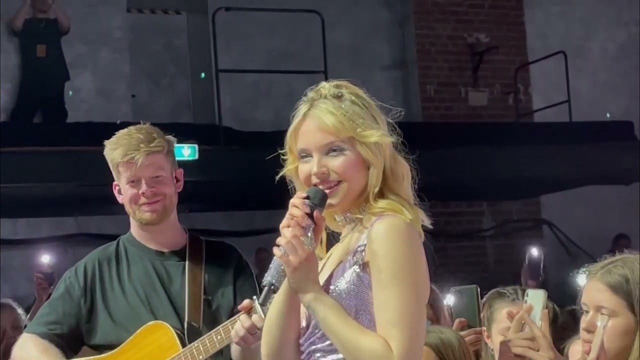 Lina - Schön Genug - Live im E-Werk - 29.4.2023