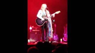 Melissa Etheridge, A Little Hard Hearted - Ghent, Belgium - 25 April 2015