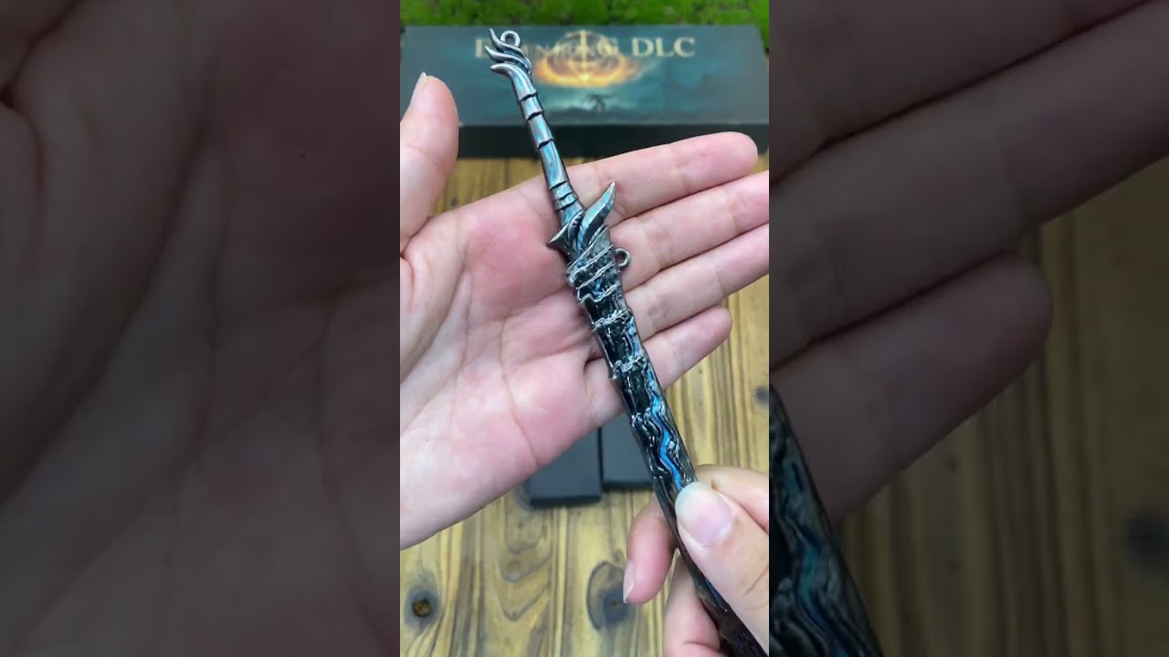 UNBOXING the LEGENDARY Holy Moonlight Sword!