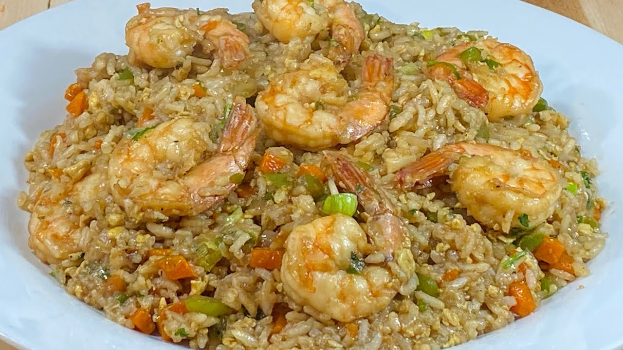 FRIED RICE WITH SHRIMPS 🍚🍤 THAILANDAISE RECIPE. WITH SUBTITLES