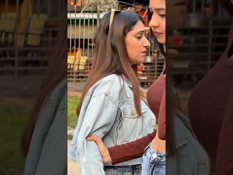 Isko ignore nhi 🥹 #bff #comedy #funny #explorepage #featured #foryoupage #fyp #trend #ytshorts