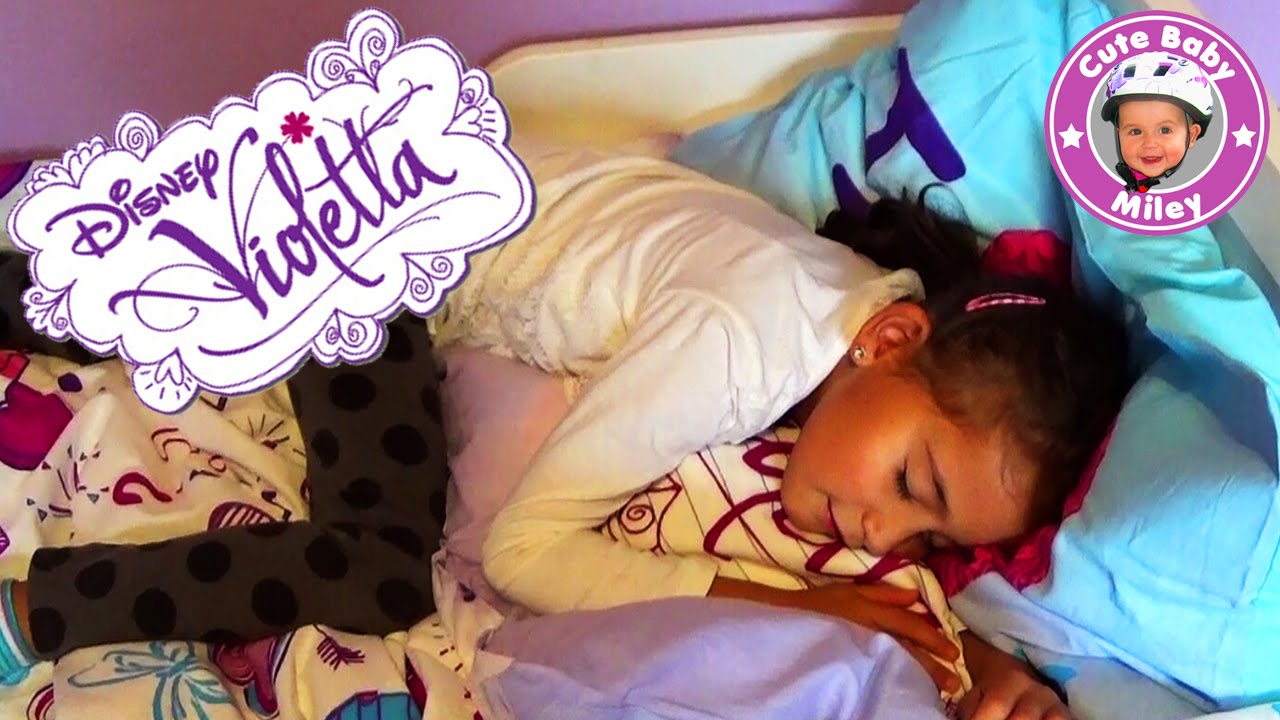Miley stellt ihre neue Violetta Bettwäsche vor - Kinderkanal violetta episodes