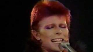 David Bowie Marianne Faithfull I Got You Babe.wmv chords