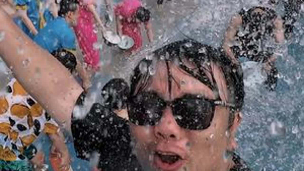 离开西双版纳前，在傣族园最热闹的一天 #老印露游记 #西双版纳 #傣族园 #一起去野