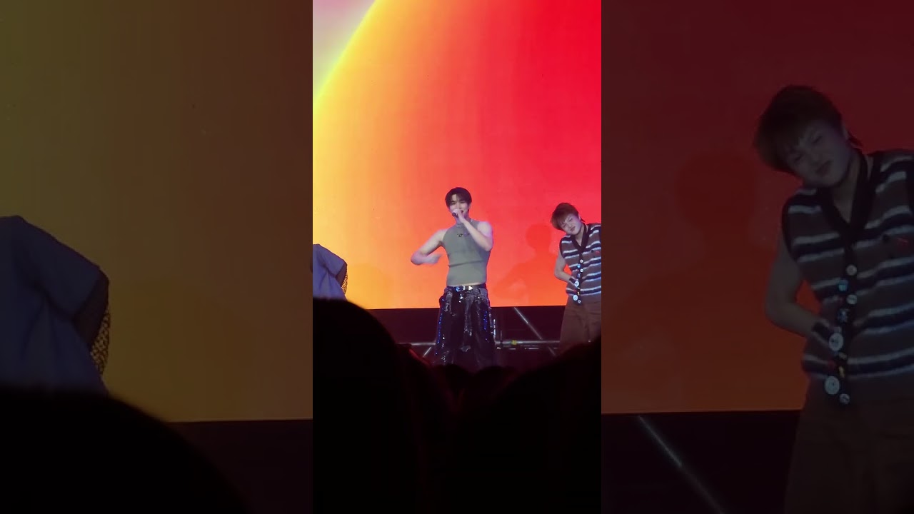 220425 ซึมซับ (Doubtless), ง้อ (Alright) - FOURTH #GrabFoodxTheHottestโชว์