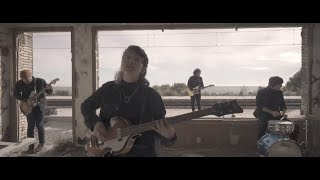 Mareta Bufona - Distopia Domèstica Videoclip Oficial