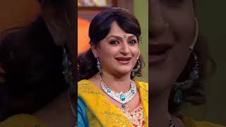 अंग्रेजी में tall, dark, handsome होना चाहिए! | Comedy Nights With Kapil