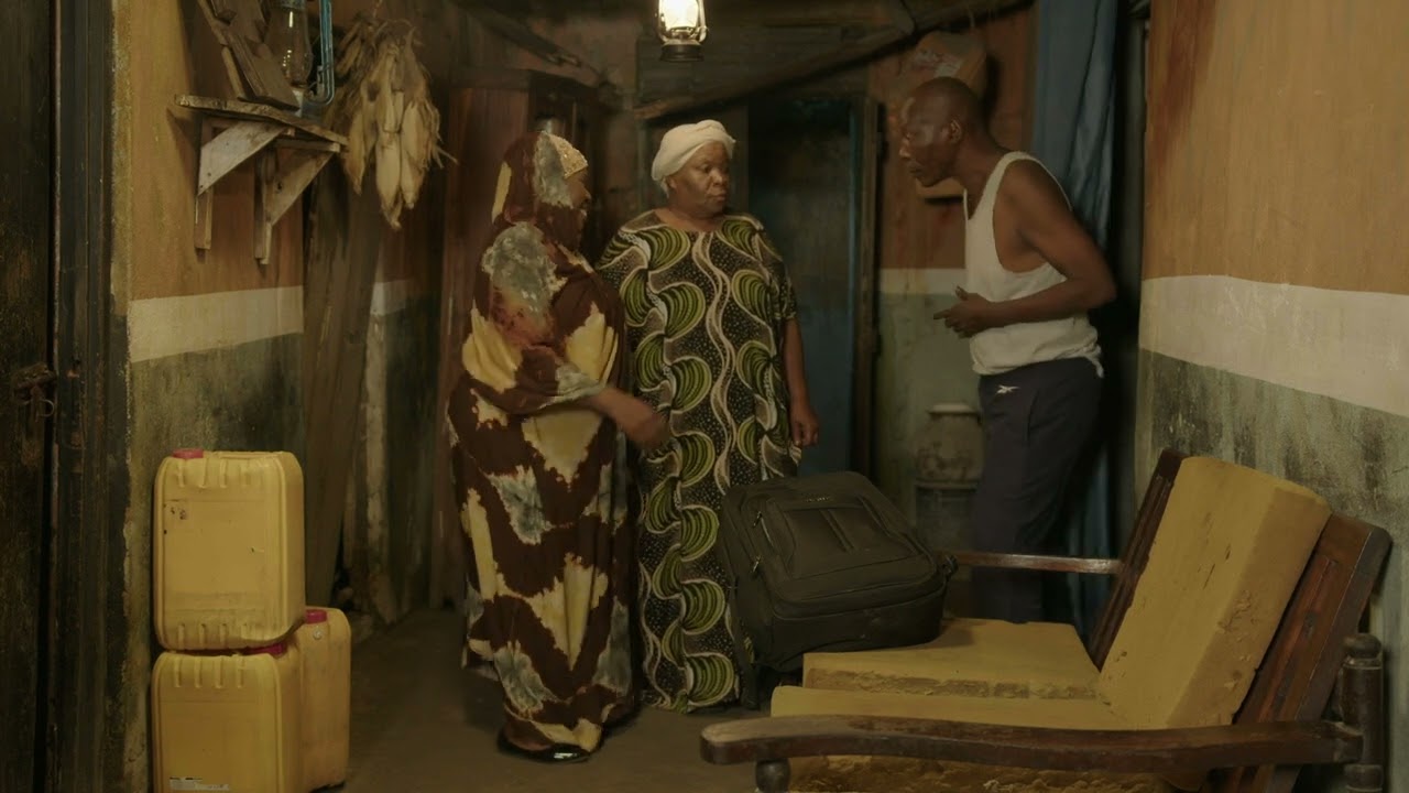 BINTI MSUMI ANASWA KWENYE KIZINGITI CHA MZEE KIKALA WAKIROGA