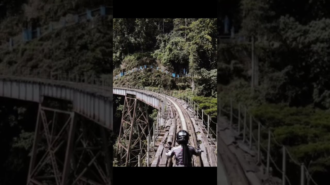 Dangerous ancient route. Amagá viaduct. COLOMBIA 