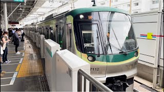 【7112F  恩田出場回送】東急7000系7112編成が回送電車として二子玉川駅4番線に到着停車〜発車するフルシーン（144-1*2レ）2022.8.25