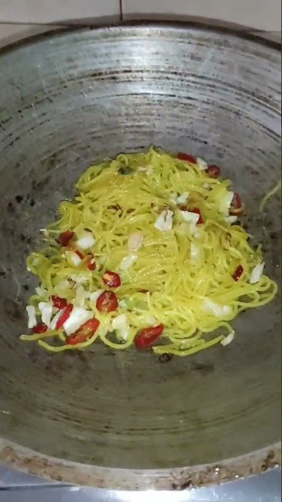 RESEP SIMPLE MIE KUNING, BAHAN   BUMBU SEADANYA....