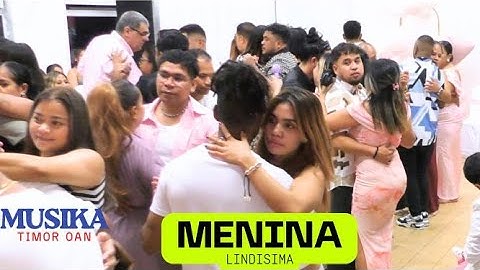 Menina Lindisima - Oxford 2025