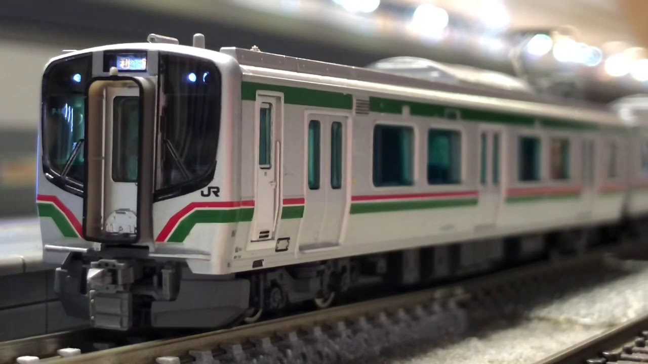 実音付き!マイクロエース E721系P14編成+P32編成 仙台発車 - YouTube