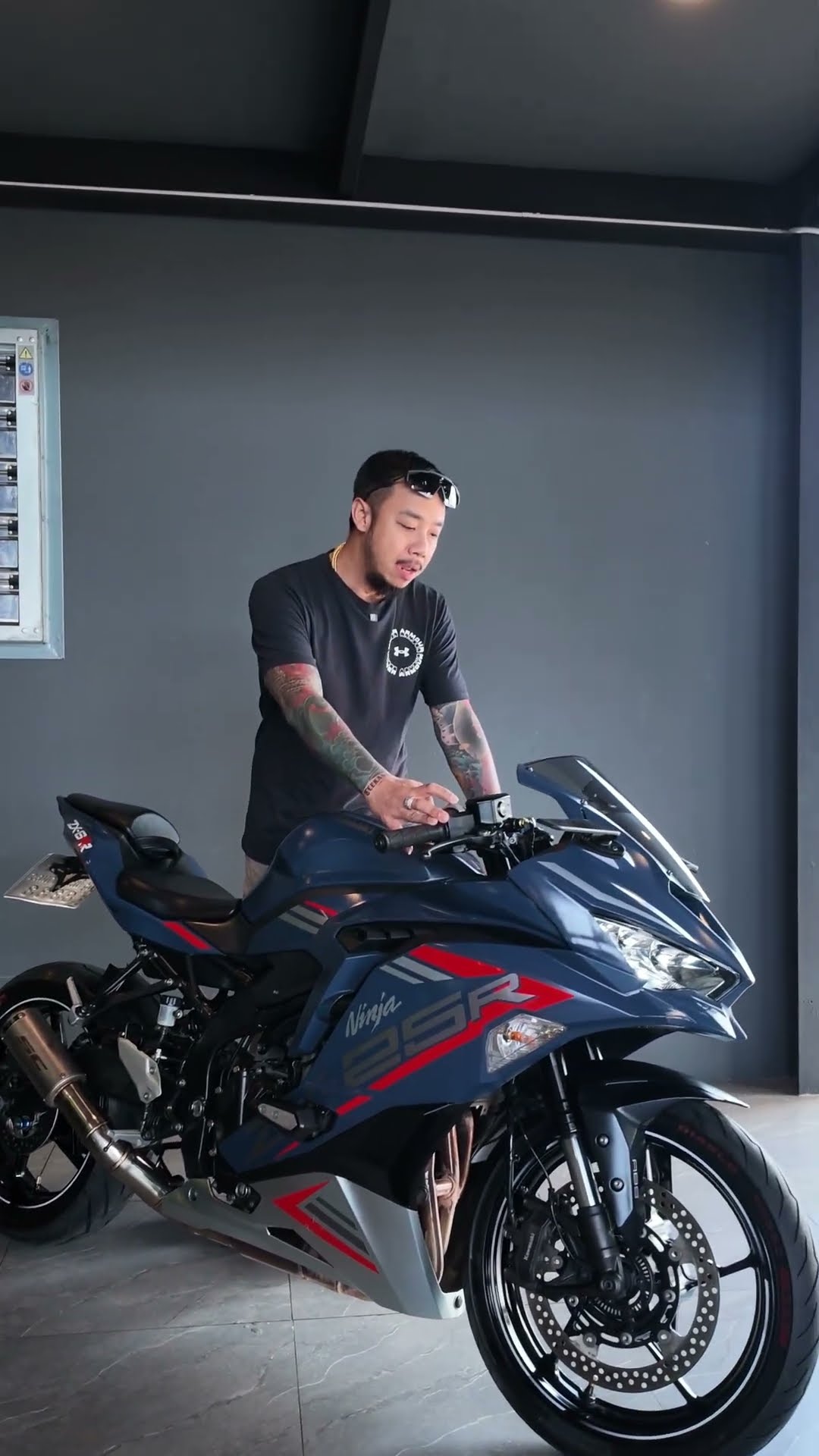 Come on, Kawasaki #zx25r, the small model with awesome specs