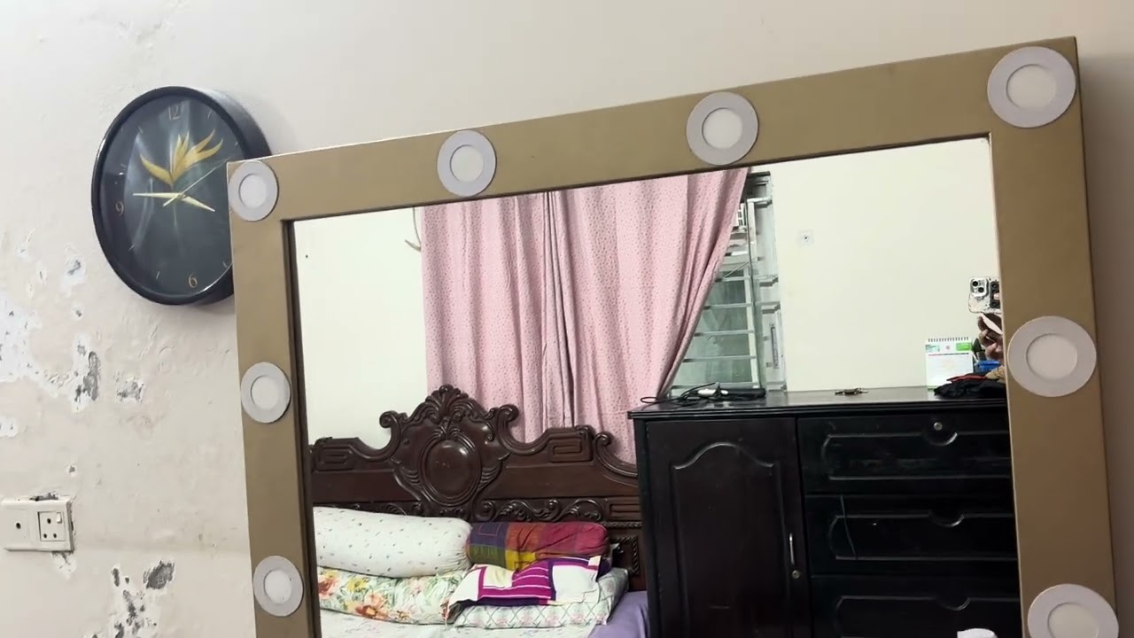 Vanity Dressing Table