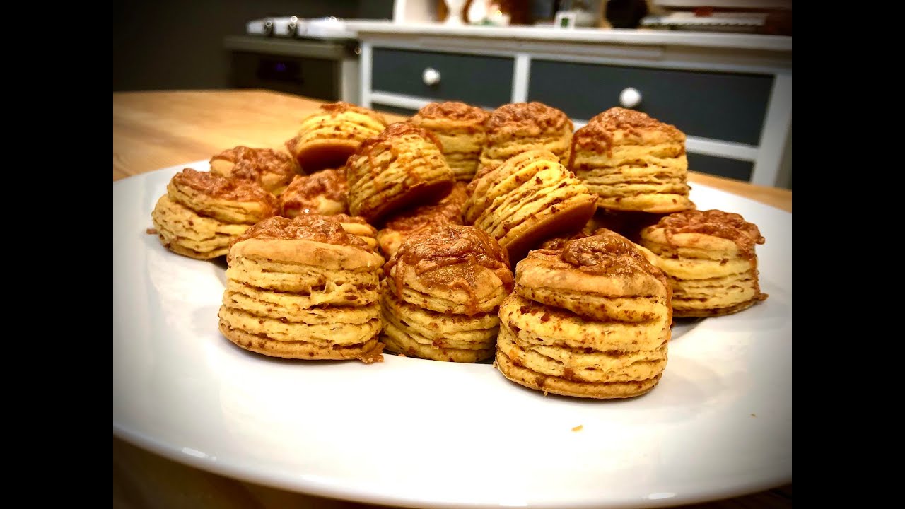 Kolbászos Sajtos Pogácsa RG Konyhája