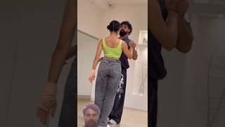 Chunari chunari 🌷🍁 #viralcouple #coupledance #dancevideos #trending #coupledance #dancetrends