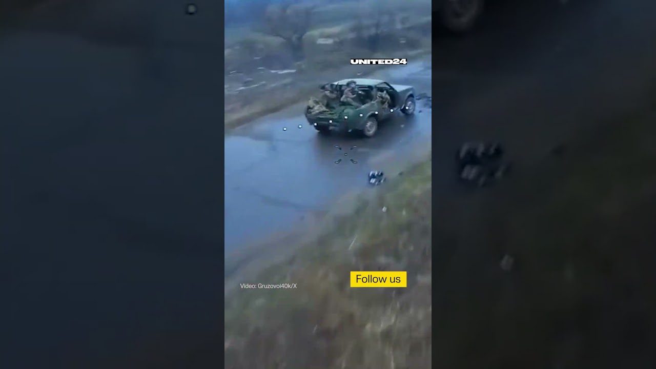 Ukrainian FPV Drone Chasing Russian Soldiers #warinukraine