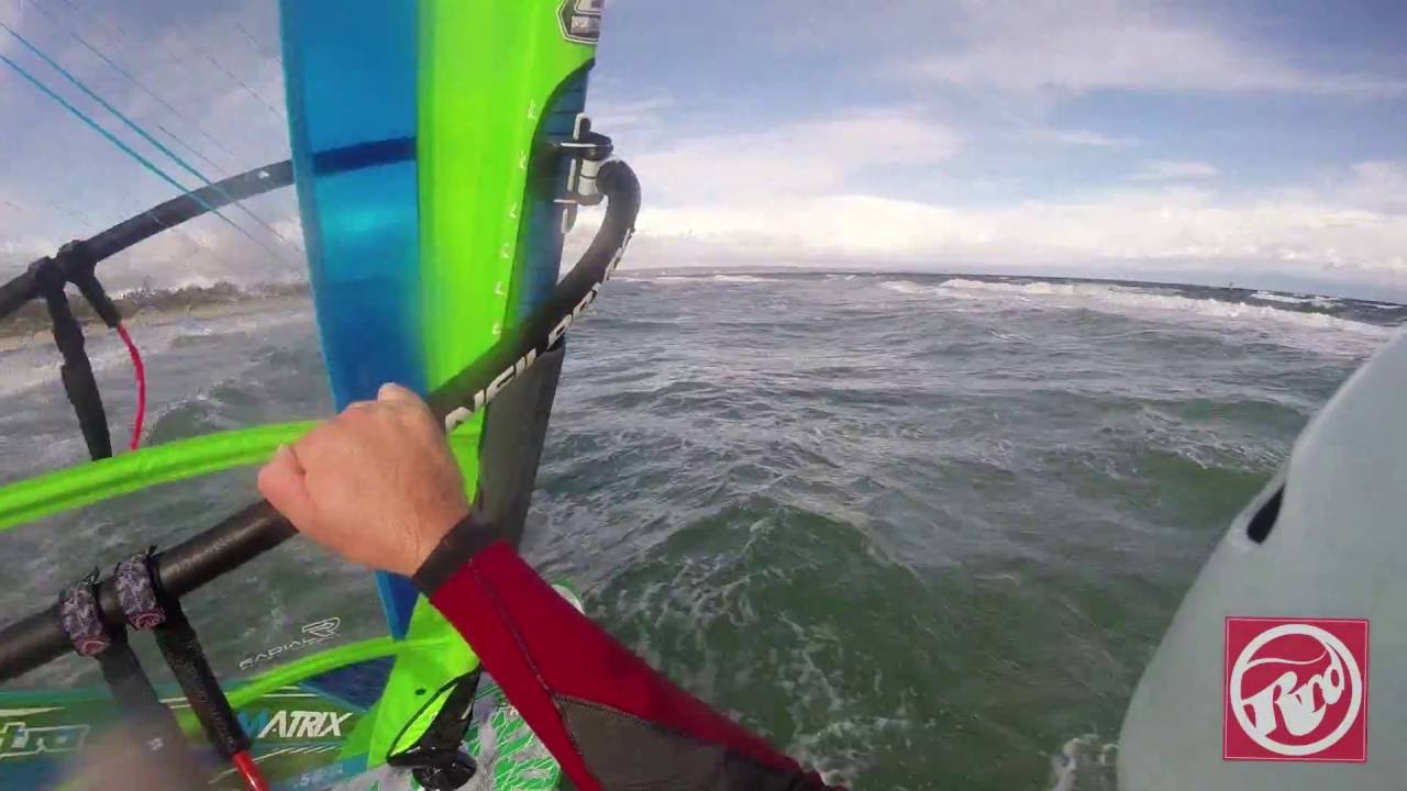 Winter bump&jump windsurfing Chelsea YouTube