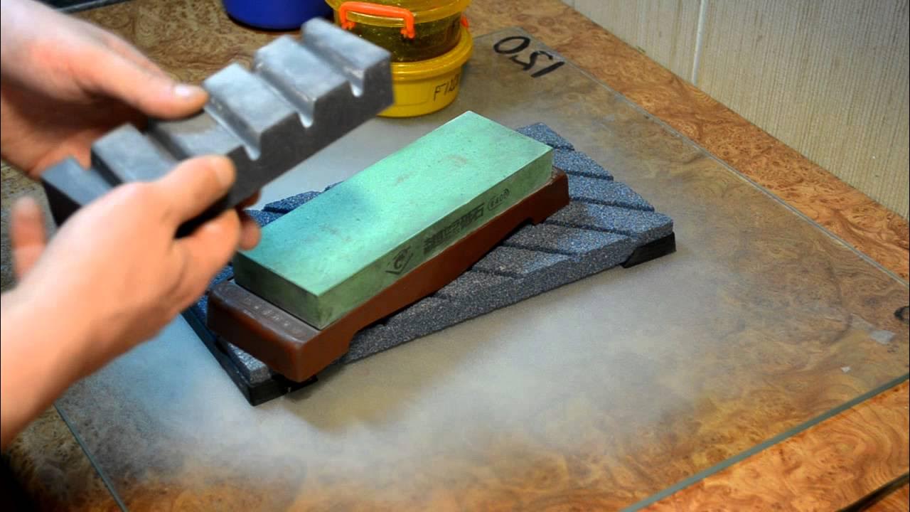 Заточка масляными камнями. Точильный камень для японских ножей. Заточка масляными камнями. Точильные камень на 10 грит. Заточка масляными камнями.