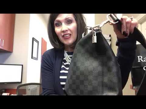 What's in my bag/Mini Review - LV Bastille MM 