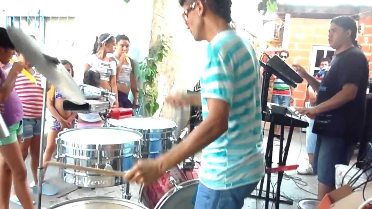 Karicia - Vivencia - Se Que Te Amare - Hasta El Amanecer - (Cover) elton john