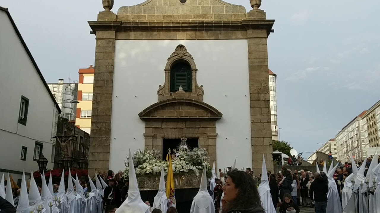 Salida de la Virgen de las Angustias, el jueves Santo