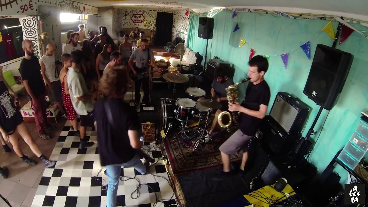 dUAs sEMIcOLCHEIAs iNVERTIDAs - Dr. Muscle live @ Projectil, Braga