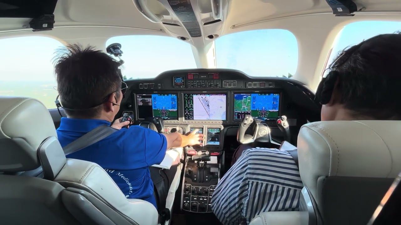 🛩️Honda jet 🧑‍✈️離陸の操縦操作をノーカットで！カメラアングル？