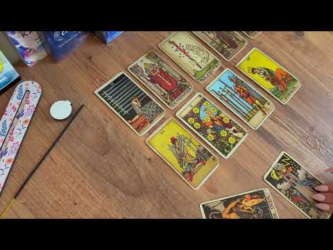 Anın enerjisinde aklındaki kişinin sana olan hisleri? *KOLEKTİF AÇILIM* TAROT OKUMASI