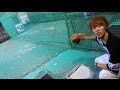 バッティングセンターの投球練習