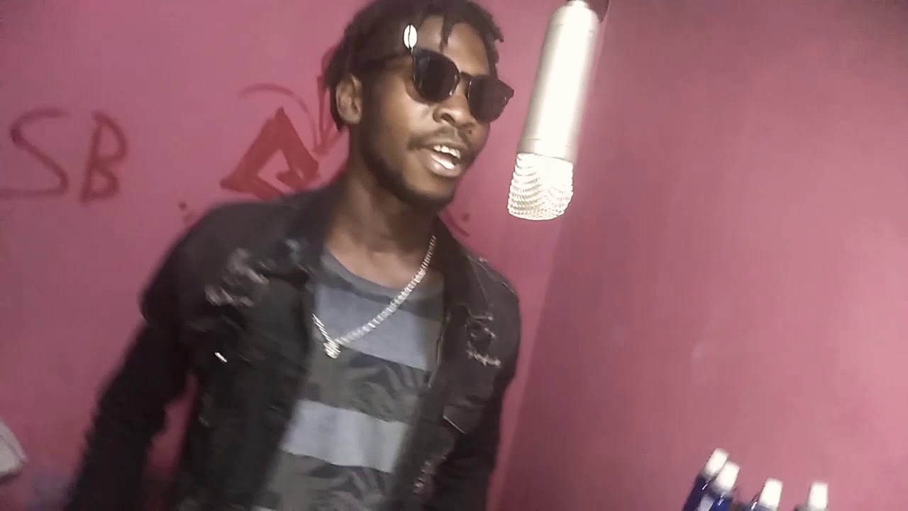 SERIOUS BLACK FT NA DJAALO(CORO DE RETOUR)2020