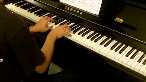 Bastien Intermediate Repertoire 2 No.10c Phrasing FIve Note Slurs (P.18)