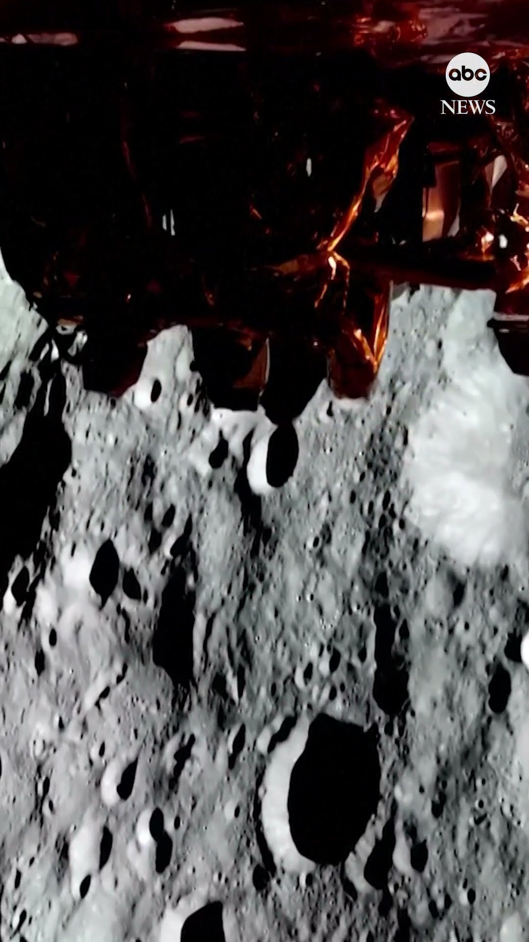 View from private spacecraft on it's mission to the moon