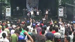 Star Band Pantai Kartini  Perempuan Paling Cantik  Nila  Azza  Ayu Trisna