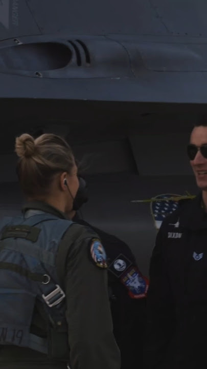 F15 Fighter Pilot, performs demonstration flight Single-ship female pilot fighter