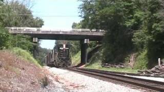 Csx Y111 With Ex-Ns B40-8 5974