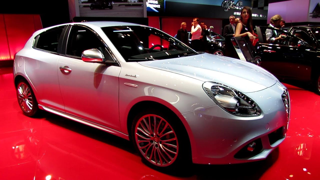 2014 Alfa Romeo Giulietta facelift revealed [Frankfurt Live]