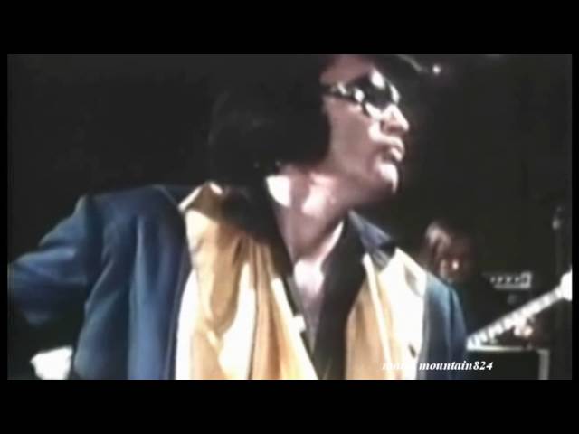 Elvis Presley -  A Big Hunk O' Love ( take 1&2 ) Rehearsal 1972 class=