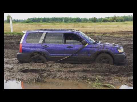 subaru-forester-attempts-mud-bog-event-(roasts-the-clutch)