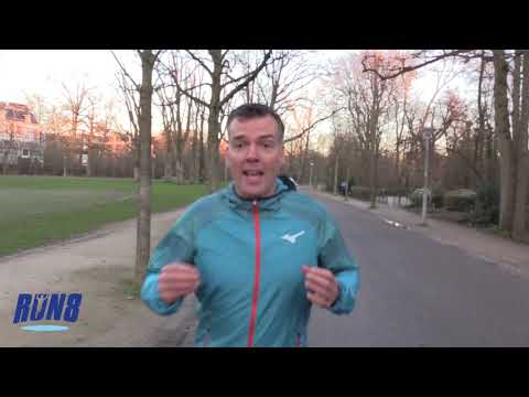 Video: Hoe Marathonlopers Lopen