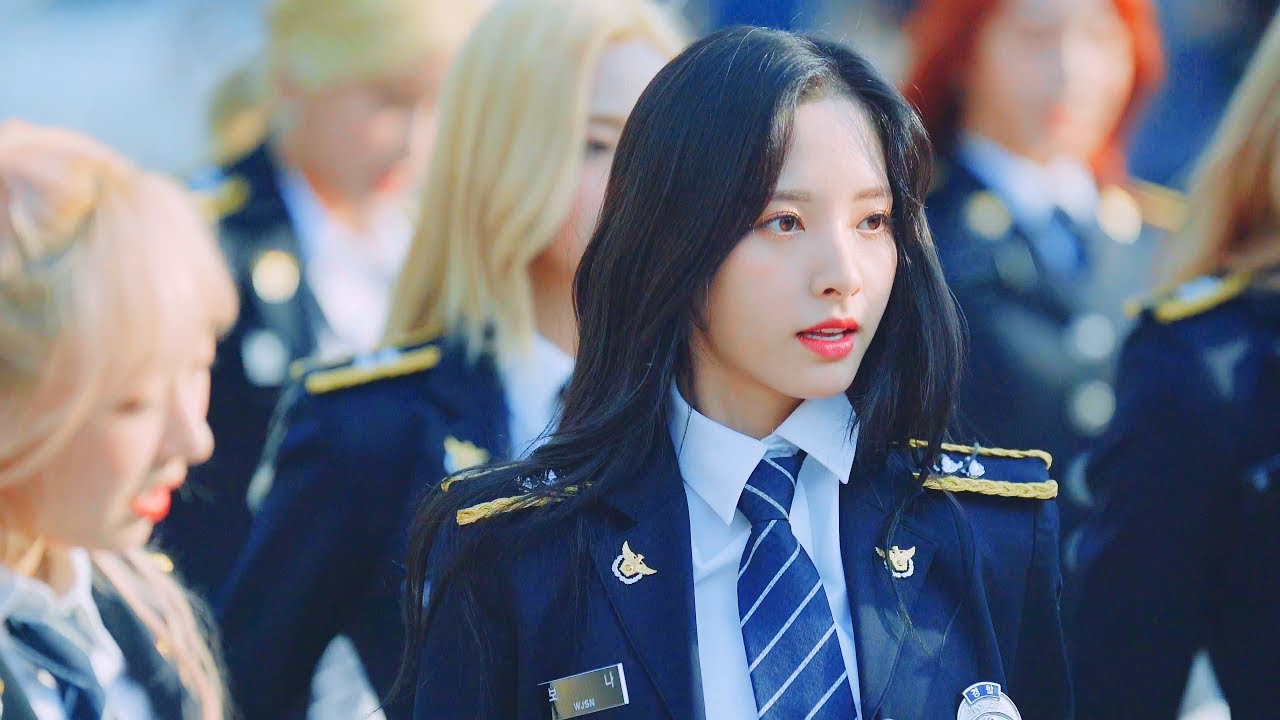 WJSN (Cosmic Girls)(우주소녀) _ HAPPY(해피) 경찰 제복@170613 잠실 게릴라 [4k Fancam/직캠