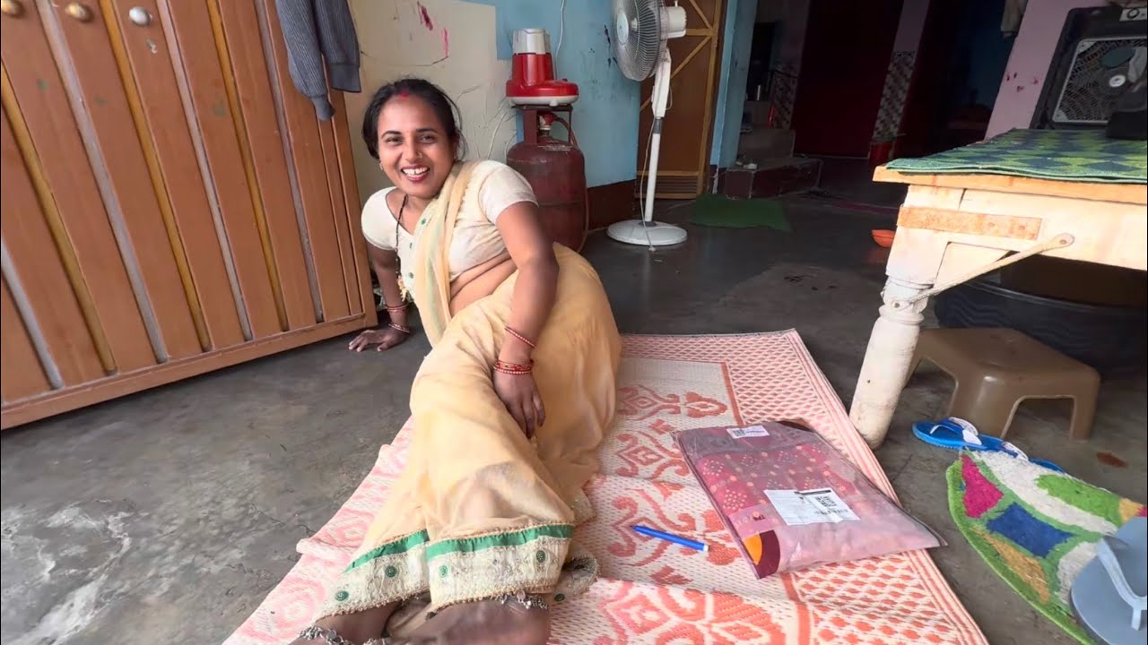 Neelam Ka Parcel Aa Gaya 📦 | Parcel Aate Hi Neelam Khush 😍 Neelu Neelam Vlogs