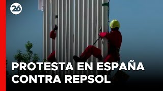 espana-protesta-de-ambientalistas-frente-a-petrolera