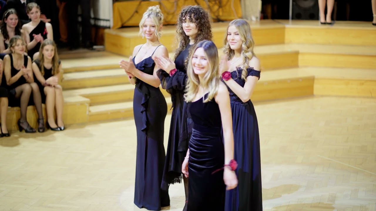 12. C Szalagtűzés - Szalagavató 2023 - Városmajori Gimnázium