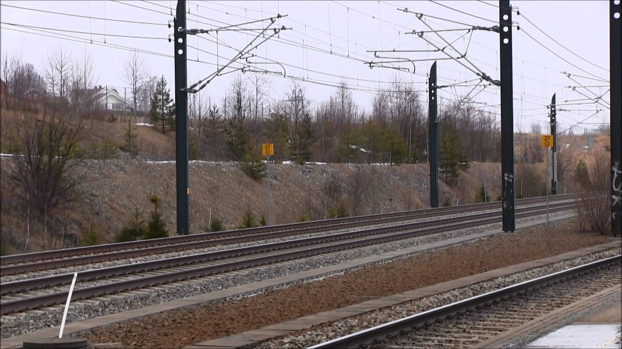 Tog på Lillestrøm og Leirsund