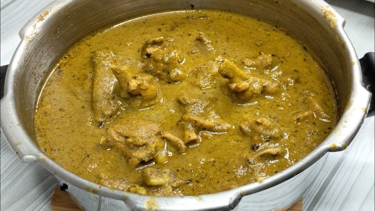 1 ಒಂದು ಬಾರಿ ಇದರ ರುಚಿ ನೋಡಿದರೆ ಬೆರಳು ಕೂಡ ನೆಕ್ಕಿ ನೆಕ್ಕಿ ಖಾಲಿ ಮಾಡ್ತಾರೆ|chicken green gravy in kannada