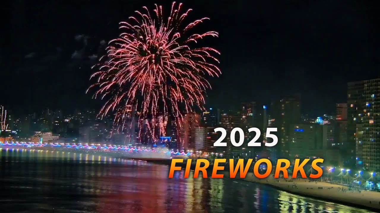 👉 Benidorm New Year’s Eve Fireworks 2025 🎆 Spectacular Fireworks at ...
